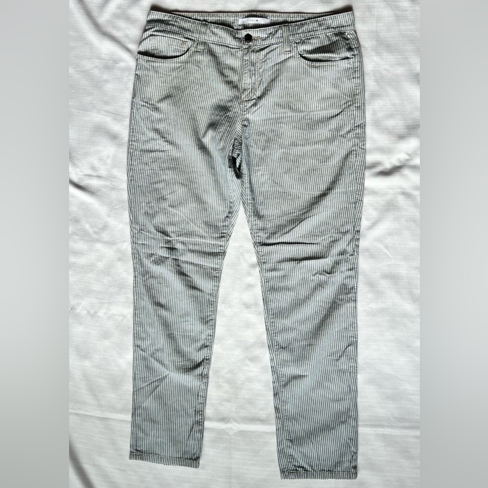 Joe's Jeans white/blue casual Striped Straight Leg Pants sz 31 (9) [A13]